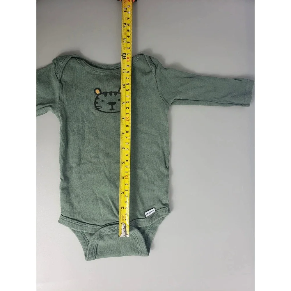 Gerber Baby‎ Tiger Long Sleeve Onesie Sage Green 3-6 Months Neutral Outfit